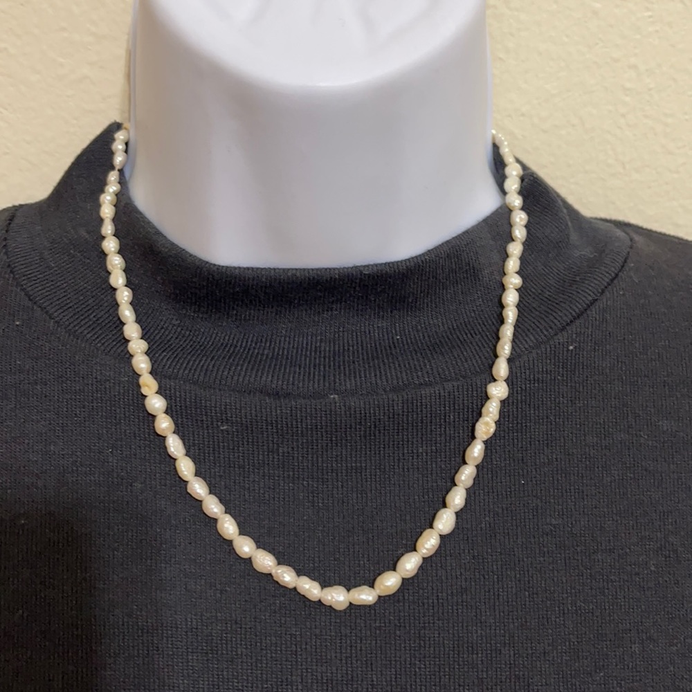 White rice pearl necklace